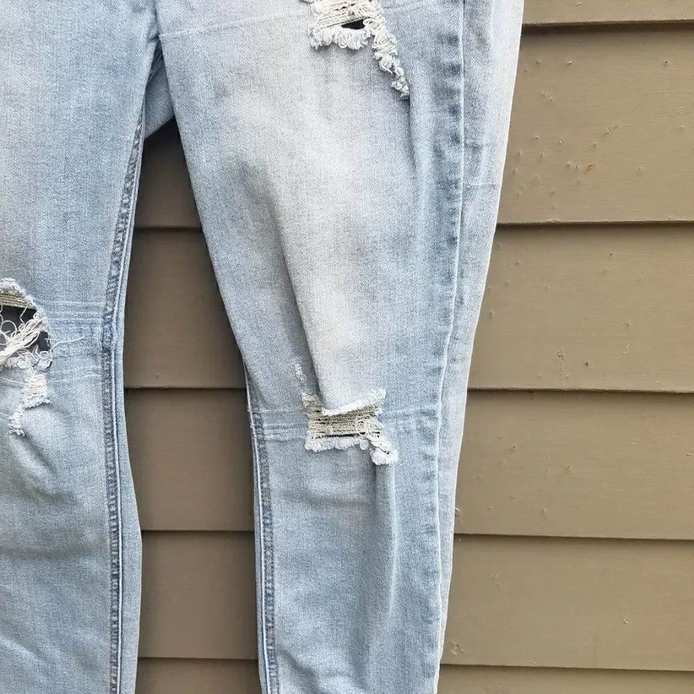 Refuge Rio 7 Distressed Mid Rise Push Up Jeans size 7 - Picture 6 of 10